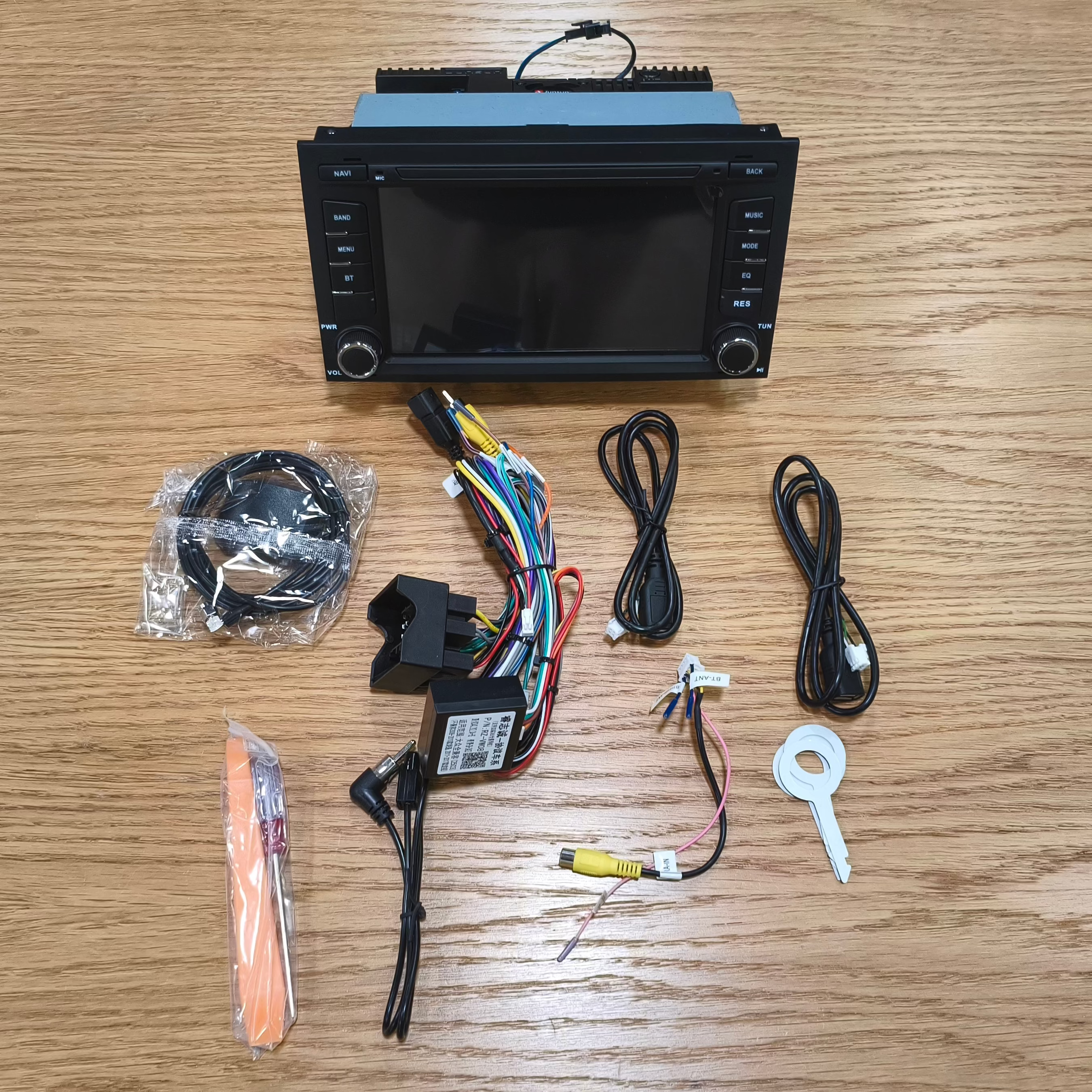 SEAT Leon Mk3 Non-MIB Android Headunit Upgrade with Wireless CarPlay & Android Auto